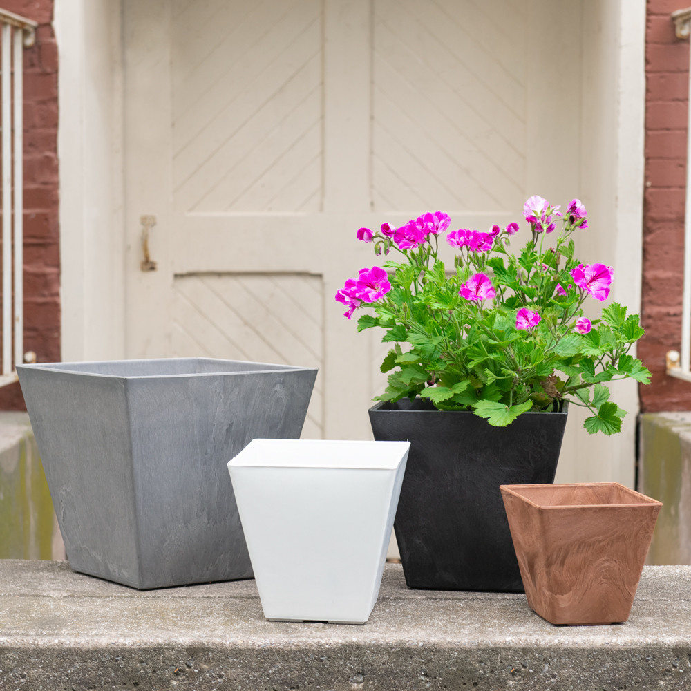 Ella Square Planter 12″ – Artstone Black